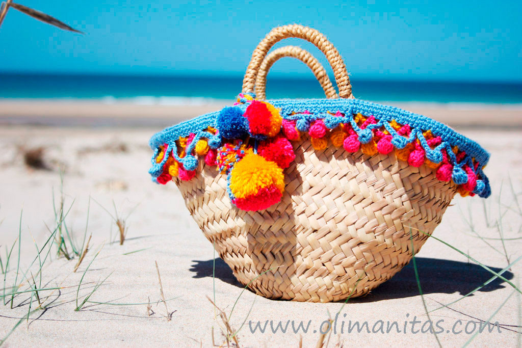 Capazo de playa con aplique de crochet