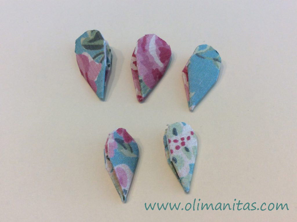 COMO HACER FLORES DE PAPEL PEQUEÑAS - OLIMANITAS COMO HACER FLORES DE PAPEL PEQUEÑAS - OLIMANITAS