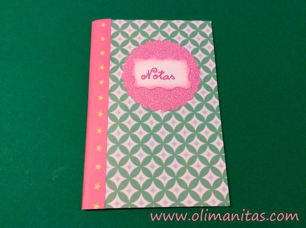 Libreta de notas para el bolso en scrapbooking