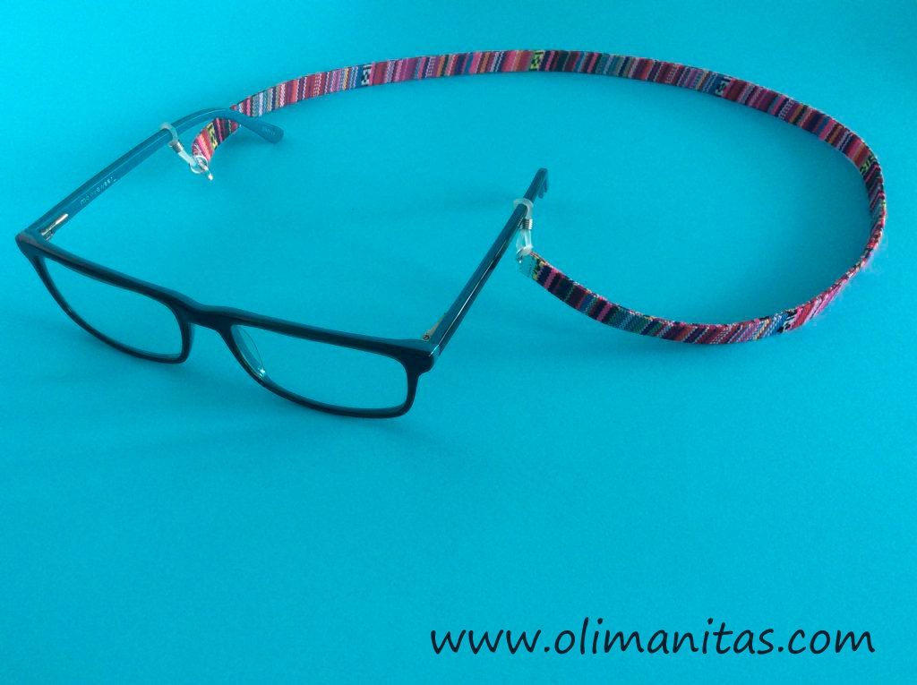 Cuelga gafas