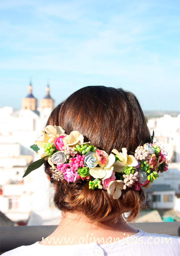 TOCADOS DE FLORES, ¡ANÍMATE Y HAZLO TU MISMA!