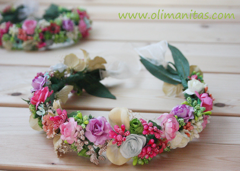 CORONA DE FLORES PARA NIÑAS - OLIMANITAS CORONA DE FLORES PARA NIÑAS - OLIMANITAS