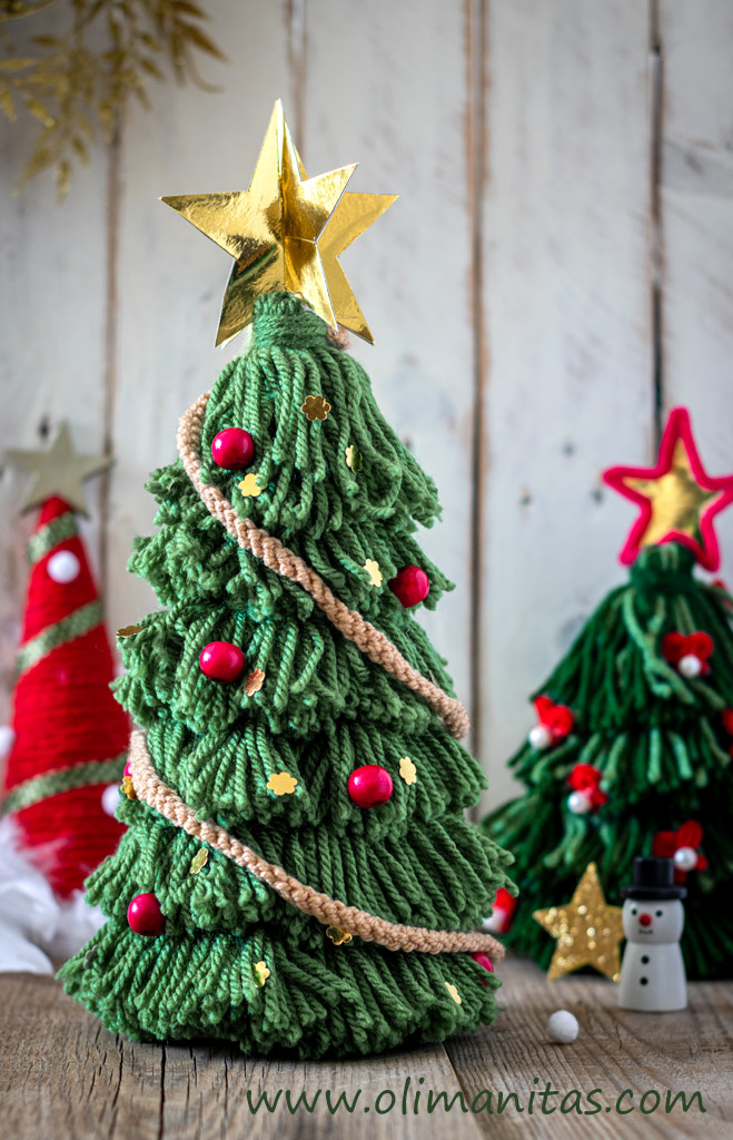 COMO HACER UN ÁRBOL DE NAVIDAD DE BORLONES