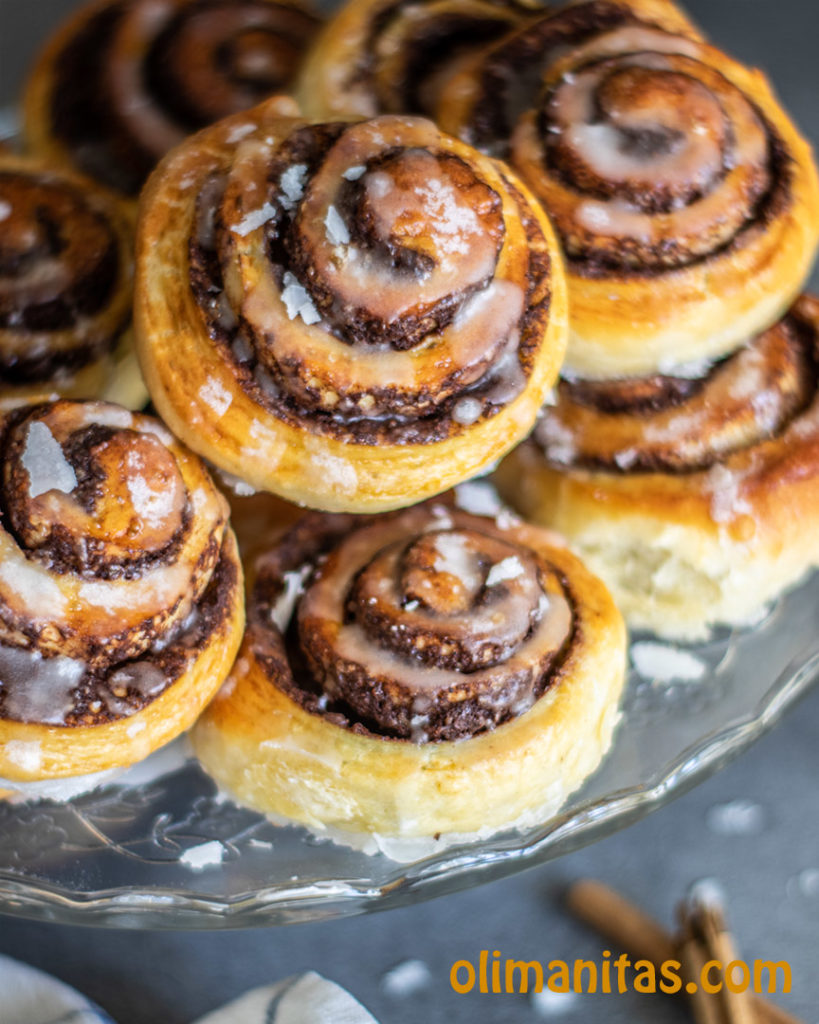 CINNAMON ROLLS O ROLLOS DE CANELA