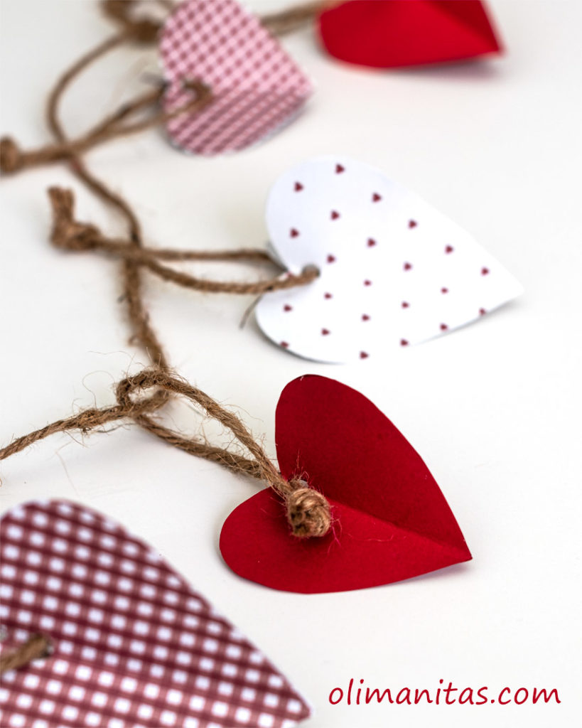 GUIRNALDA DE CORAZONES PARA SAN VALENTÍN