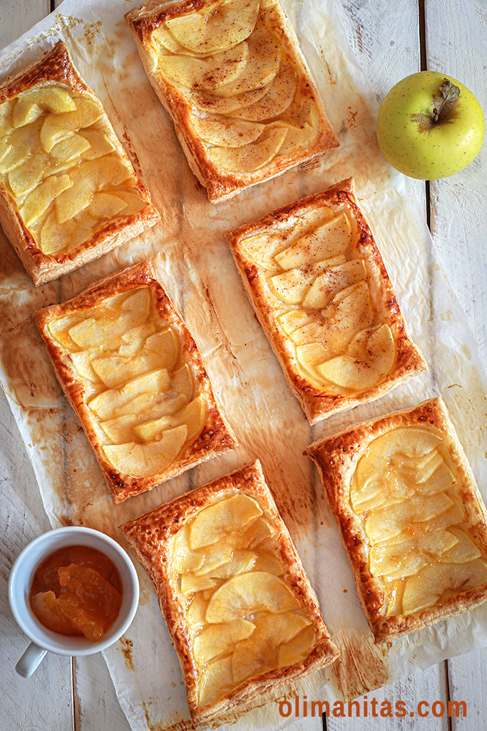 HOJALDRE DE MANZANA. RECETA FÁCIL Y RÁPIDA.